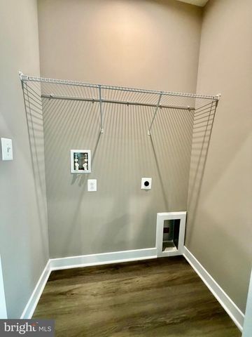 149 LAWNDALE DR, Bowie, MD 20716