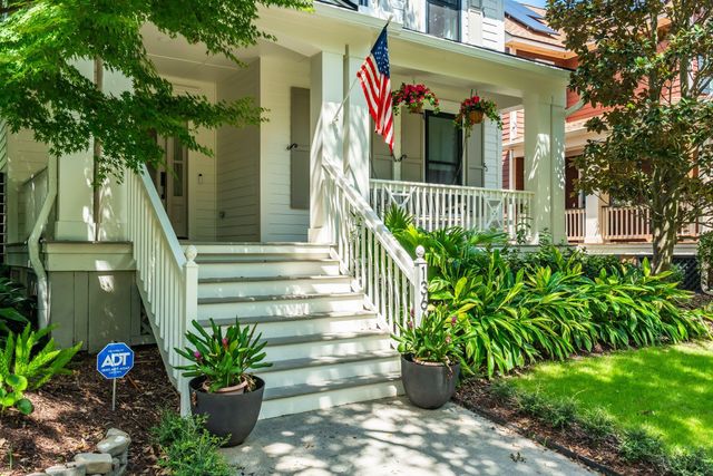 136 Etiwan Park Street, Charleston, SC 29492