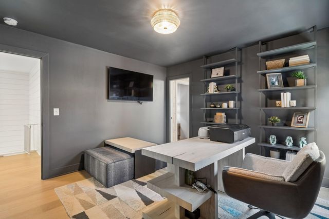 136 Etiwan Park Street, Charleston, SC 29492
