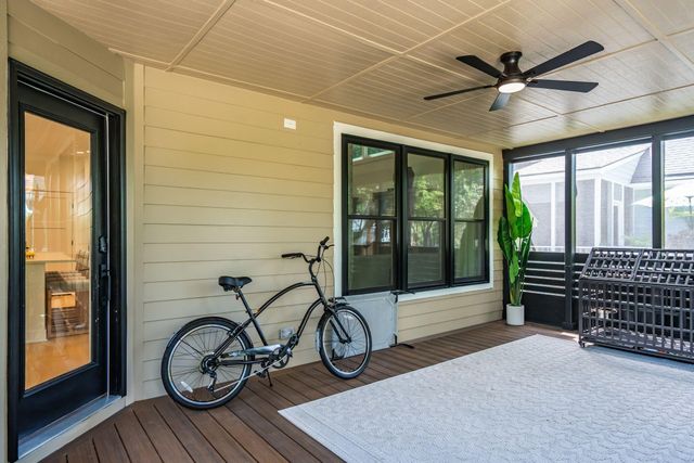 136 Etiwan Park Street, Charleston, SC 29492