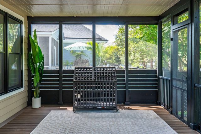 136 Etiwan Park Street, Charleston, SC 29492