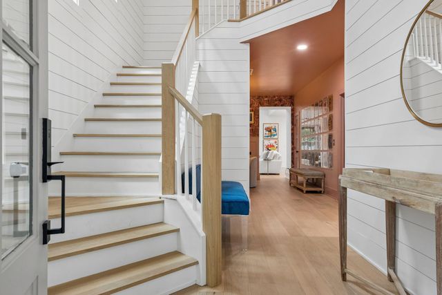 136 Etiwan Park Street, Charleston, SC 29492