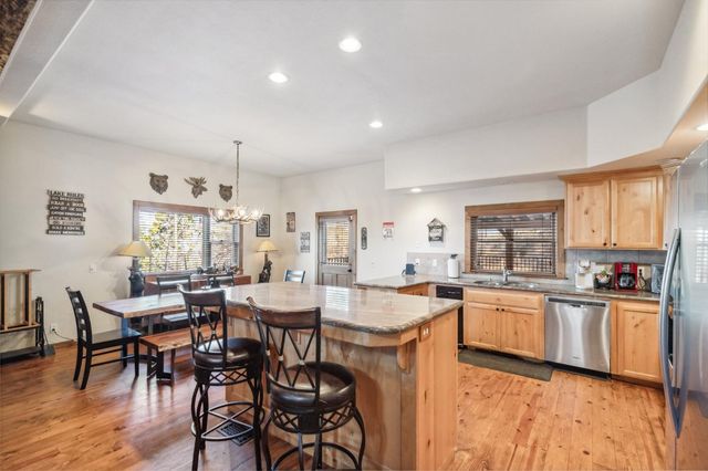 39801 Woody Lane, Shaver Lake, CA 93664