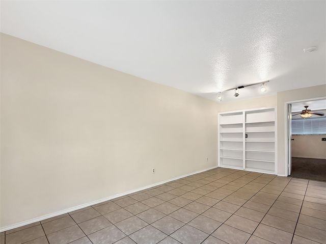 12905 Woodforest Boulevard 601, Houston, TX 77015