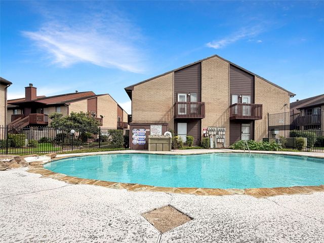 12905 Woodforest Boulevard 601, Houston, TX 77015