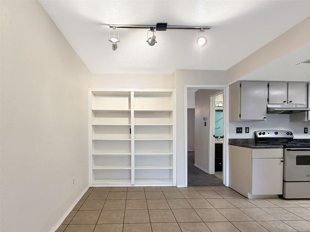 12905 Woodforest Boulevard 601, Houston, TX 77015