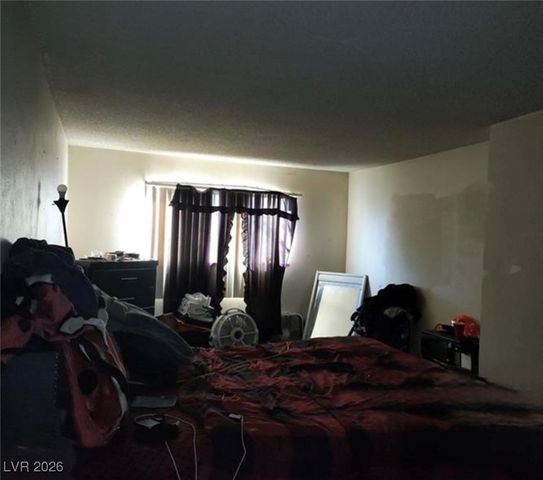 421 Miller Avenue, North Las Vegas, NV 89030