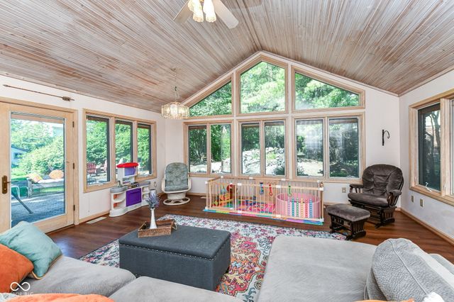 10188 E Lakeshore Drive, Carmel, IN 46033