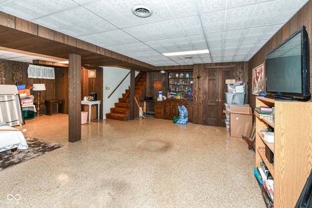 10188 E Lakeshore Drive, Carmel, IN 46033