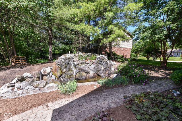 10188 E Lakeshore Drive, Carmel, IN 46033
