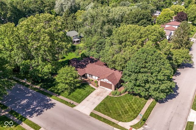 10188 E Lakeshore Drive, Carmel, IN 46033