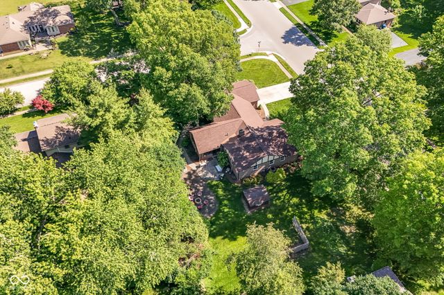 10188 E Lakeshore Drive, Carmel, IN 46033