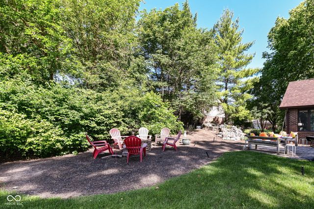 10188 E Lakeshore Drive, Carmel, IN 46033