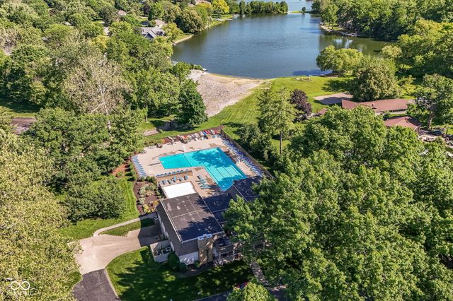 10188 E Lakeshore Drive, Carmel, IN 46033