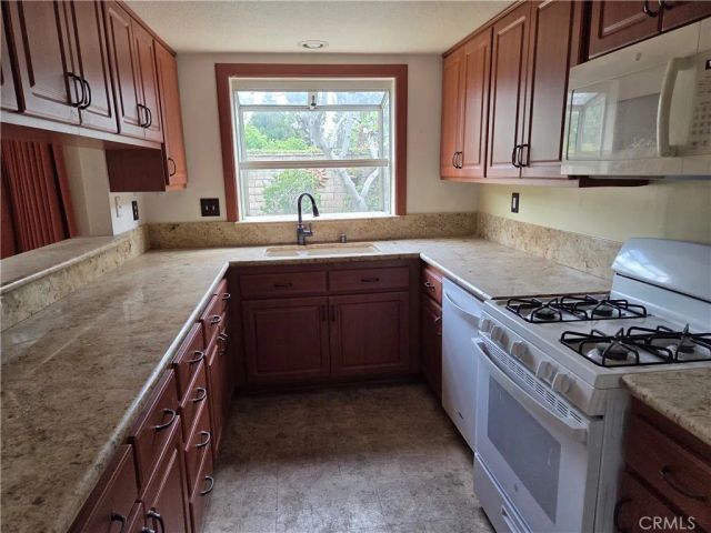 1330 Meadow Lane, Duarte, CA 91010