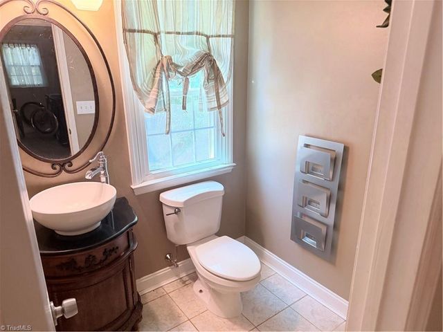 7605 Keating Drive, Oak Ridge, NC 27310