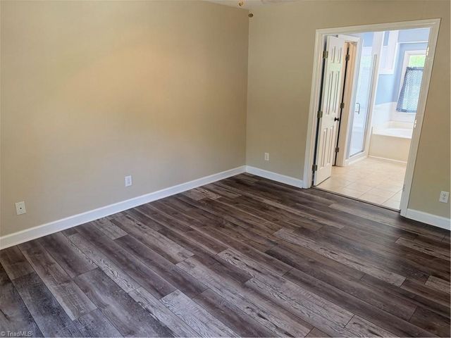 7605 Keating Drive, Oak Ridge, NC 27310