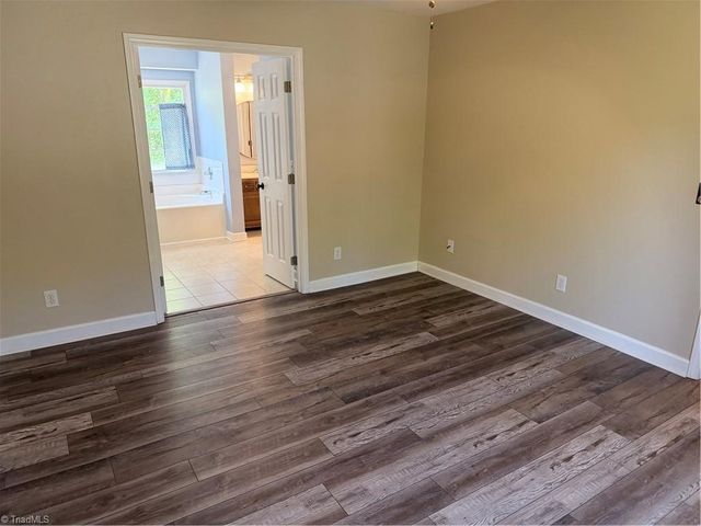 7605 Keating Drive, Oak Ridge, NC 27310