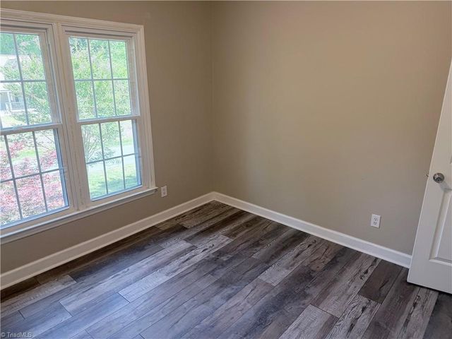 7605 Keating Drive, Oak Ridge, NC 27310