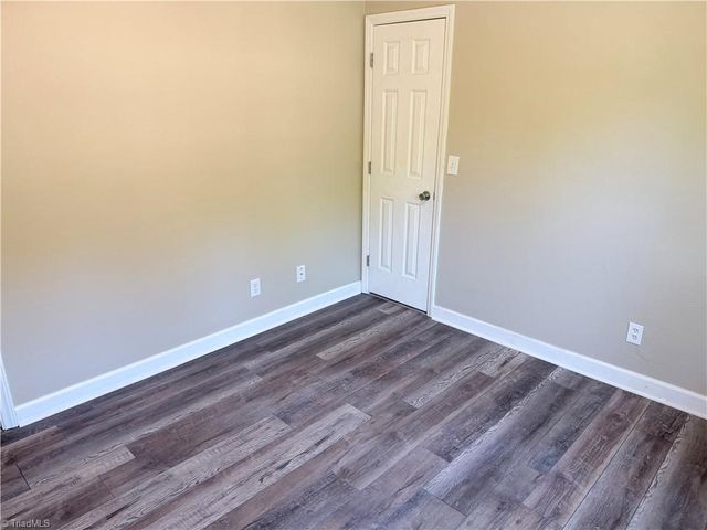 7605 Keating Drive, Oak Ridge, NC 27310
