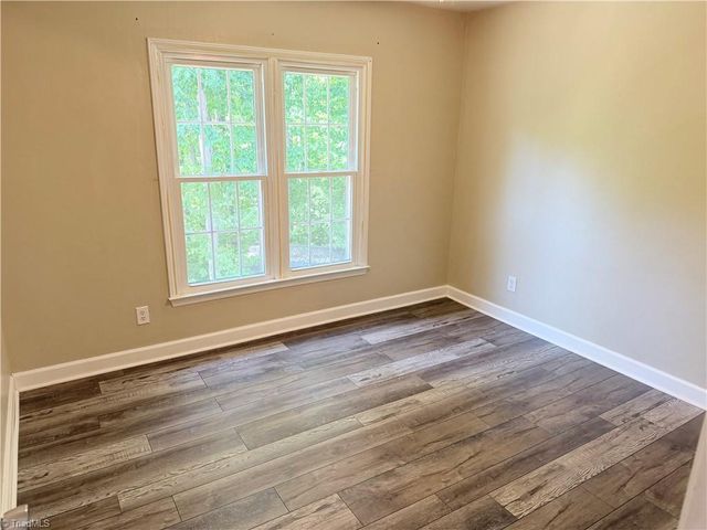7605 Keating Drive, Oak Ridge, NC 27310