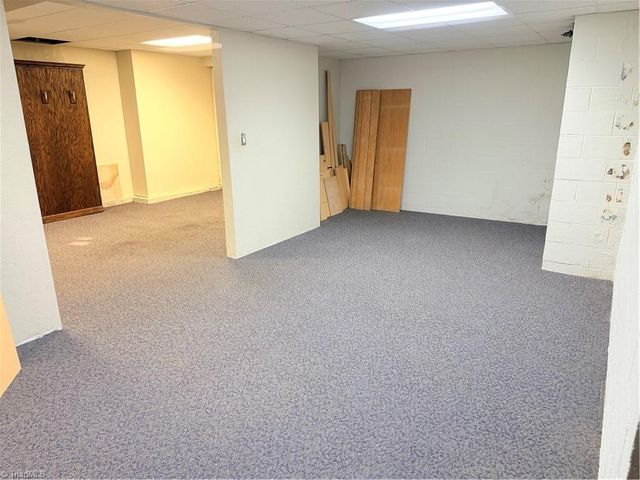 7605 Keating Drive, Oak Ridge, NC 27310