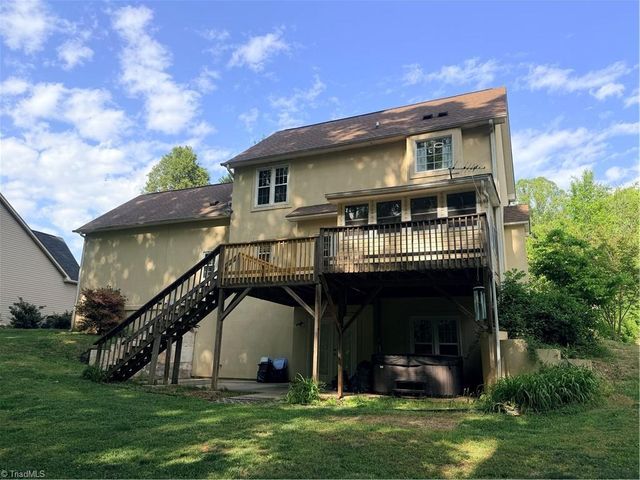 7605 Keating Drive, Oak Ridge, NC 27310