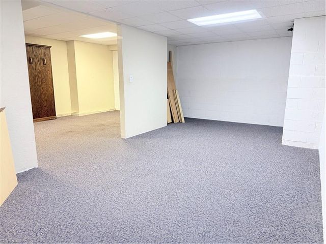 7605 Keating Drive, Oak Ridge, NC 27310