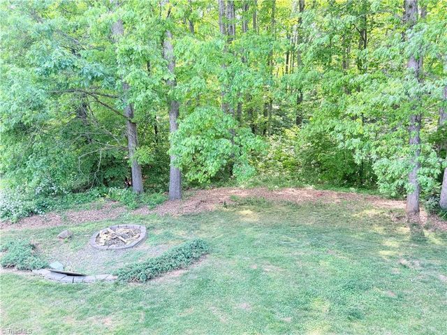 7605 Keating Drive, Oak Ridge, NC 27310