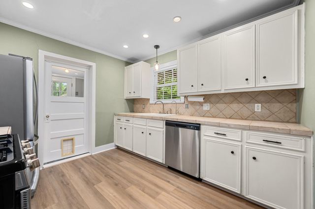 1216 S Myrtle ST, Georgetown, TX 78626