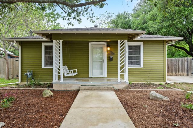 1216 S Myrtle ST, Georgetown, TX 78626