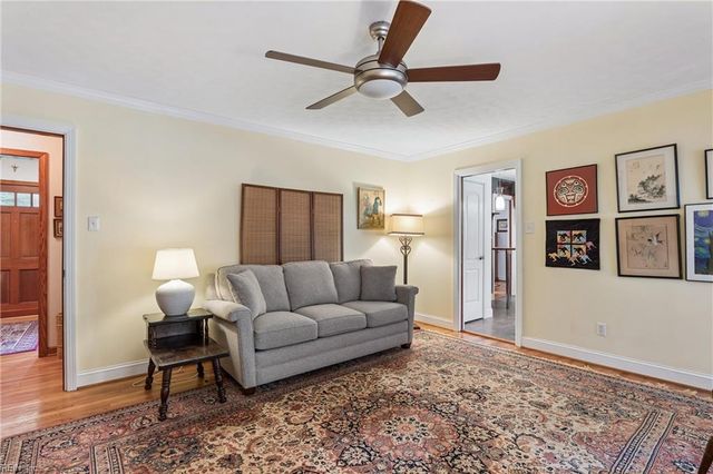 214 Nelson District RD, Yorktown, VA 23692