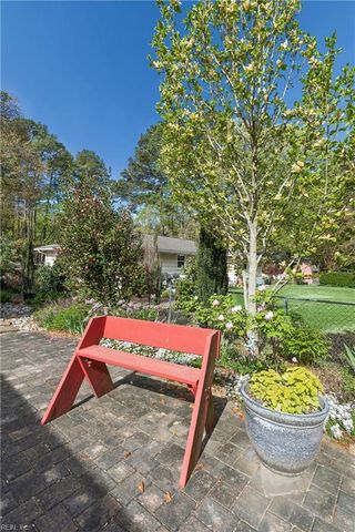 214 Nelson District RD, Yorktown, VA 23692