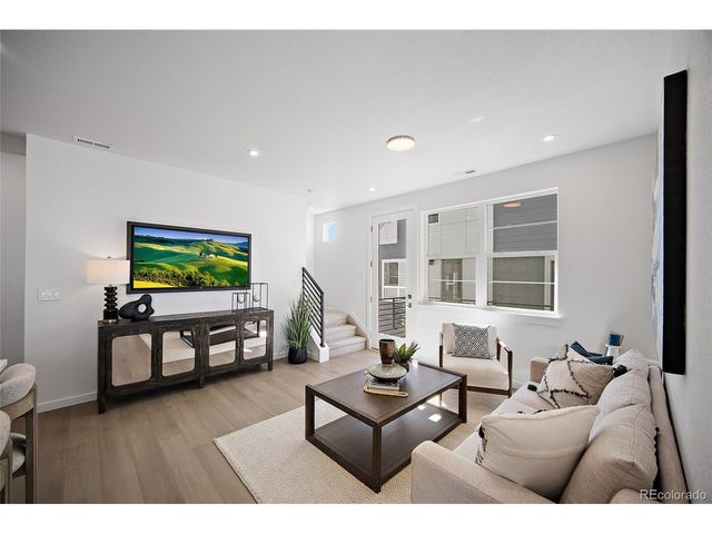 2235 Peridot Loop Hts, Colorado Springs, CO 80908