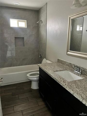 2812 Sabercat Avenue 4, Edinburg, TX 78542