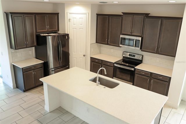 5063 DOWN COURT, St Cloud, FL 34772