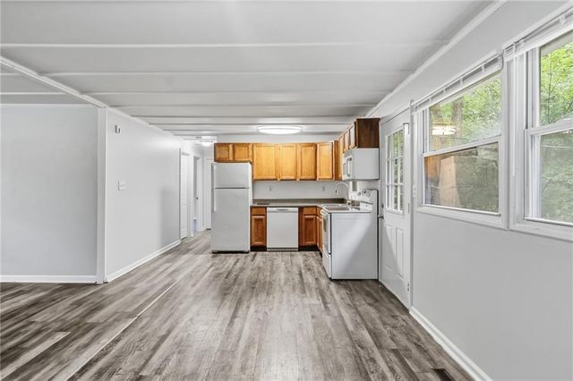 6108 N Charlotte Street, Kansas City, MO 64118