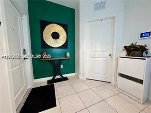 12990 SW 232nd Ln, Homestead, FL 33170