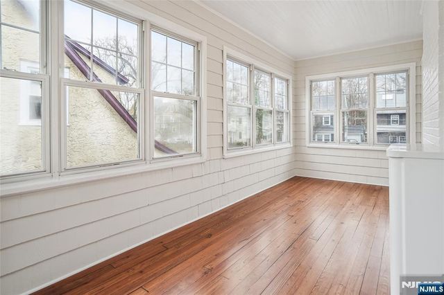 75 Central Avenue 2, Montclair, NJ 07042