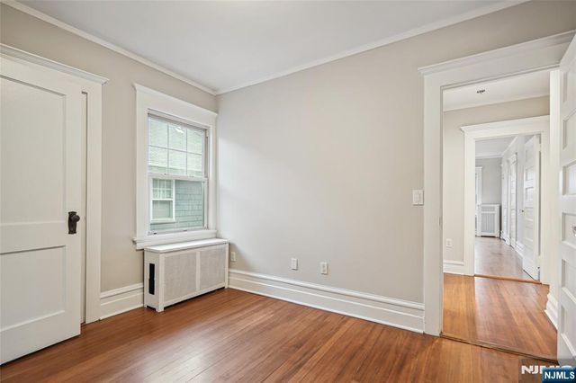 75 Central Avenue 2, Montclair, NJ 07042