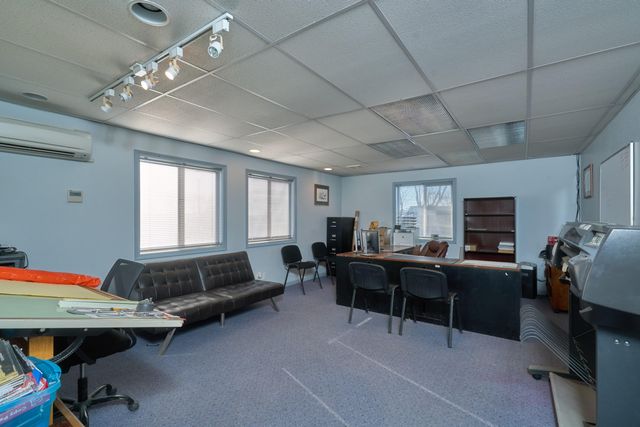 1081 Joe Wright Road, Klamath Falls, OR 97603