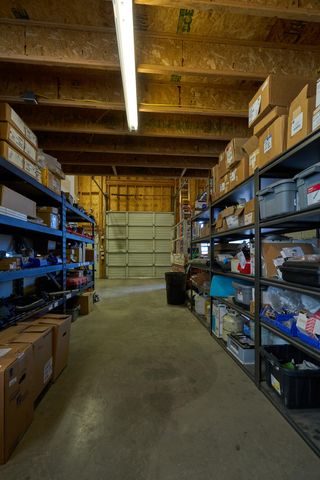 1081 Joe Wright Road, Klamath Falls, OR 97603