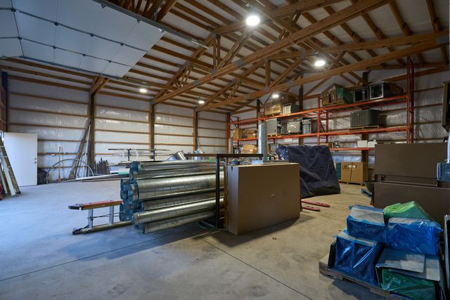 1081 Joe Wright Road, Klamath Falls, OR 97603