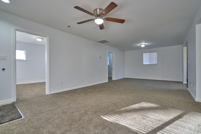 1081 Joe Wright Road, Klamath Falls, OR 97603