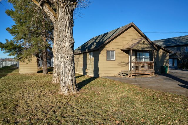 1081 Joe Wright Road, Klamath Falls, OR 97603