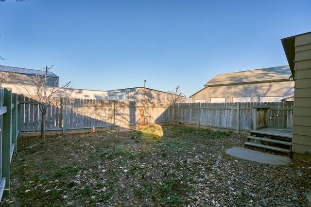 1081 Joe Wright Road, Klamath Falls, OR 97603