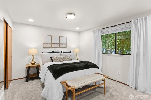 5306 162nd Place SW, Edmonds, WA 98026