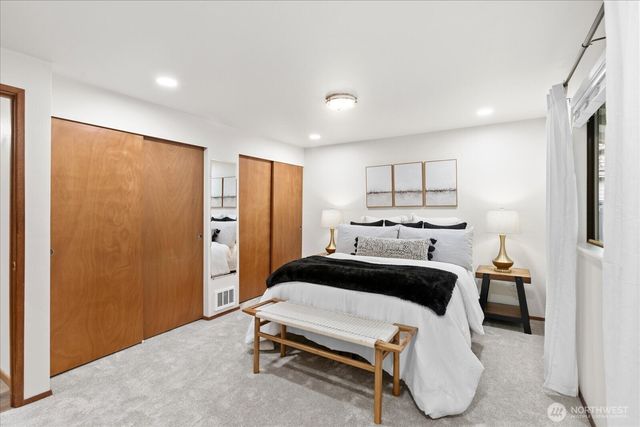 5306 162nd Place SW, Edmonds, WA 98026