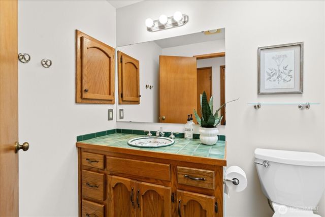 5306 162nd Place SW, Edmonds, WA 98026