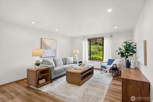 5306 162nd Place SW, Edmonds, WA 98026